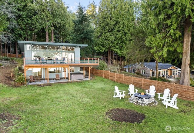 2153 Highland Drive, Camano Island, WA 98282