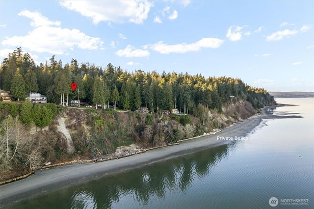 2153 Highland Drive, Camano Island, WA 98282