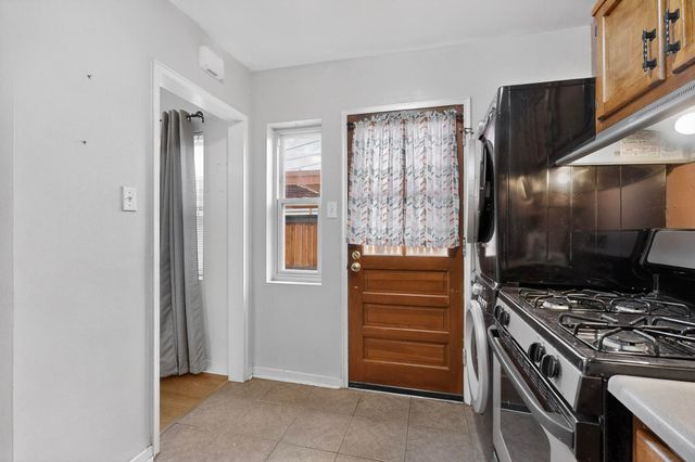 1405 San Carlos Road SW APT 7, Albuquerque, NM 87104