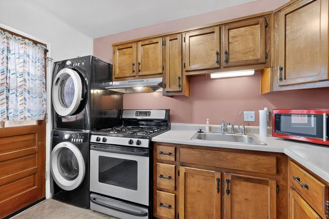 1405 San Carlos Road SW APT 7, Albuquerque, NM 87104