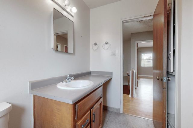 1405 San Carlos Road SW APT 7, Albuquerque, NM 87104