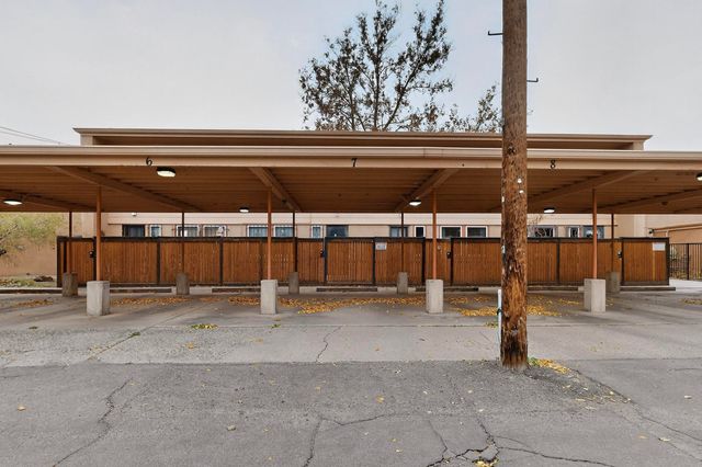 1405 San Carlos Road SW APT 7, Albuquerque, NM 87104