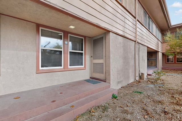 1405 San Carlos Road SW APT 7, Albuquerque, NM 87104