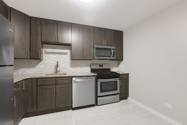 535 S Cleveland Avenue 406, Arlington Heights, IL 60005