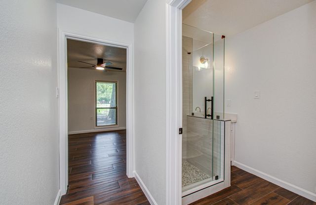 6930 S Oak Bend Drive, Alvin, TX 77511