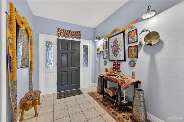 7029 N 1st Street, Mcallen, TX 78504
