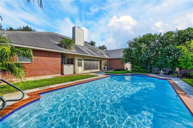 7029 N 1st Street, Mcallen, TX 78504