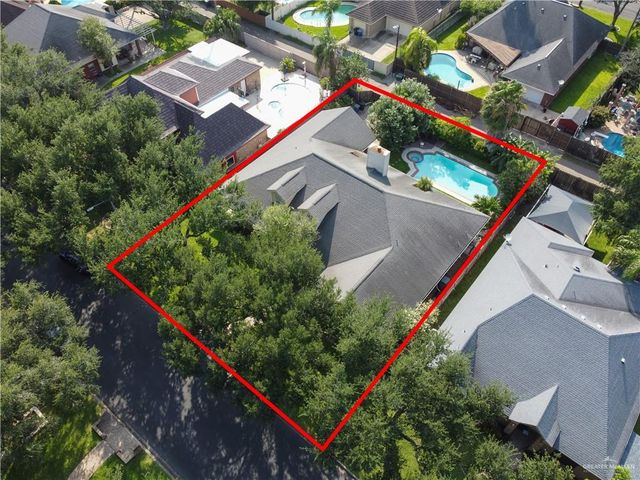 7029 N 1st Street, Mcallen, TX 78504