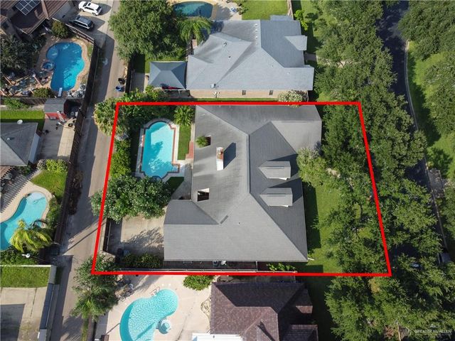 7029 N 1st Street, Mcallen, TX 78504