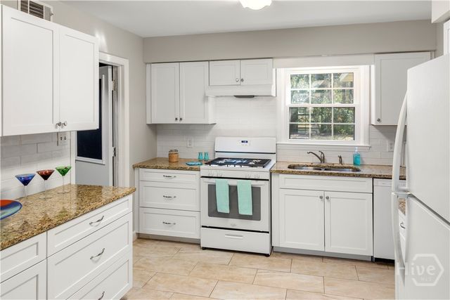 5504 Magnolia Drive, Savannah, GA 31406