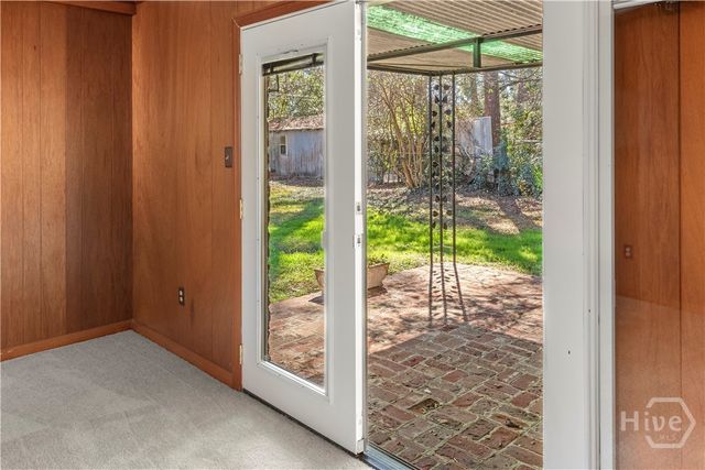 5504 Magnolia Drive, Savannah, GA 31406