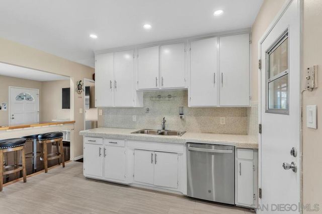 7722 Linda Vista BLVD, San Diego, CA 92111