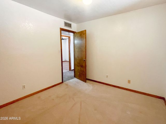 35424 N 15th Avenue, Phoenix, AZ 85086