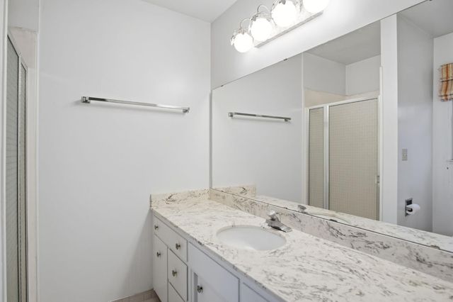 1402 W Orangeburg Ave, Modesto, CA 95350