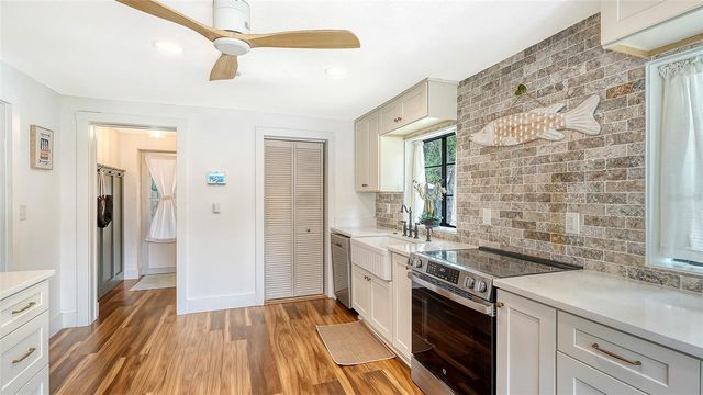 1301 6TH STREET W, Palmetto, FL 34221