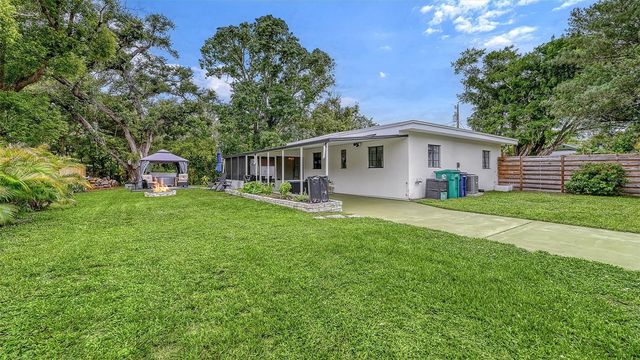 1301 6TH STREET W, Palmetto, FL 34221