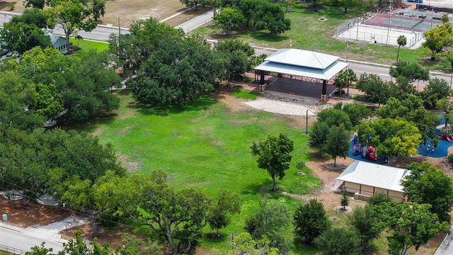 1301 6TH STREET W, Palmetto, FL 34221