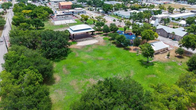 1301 6TH STREET W, Palmetto, FL 34221