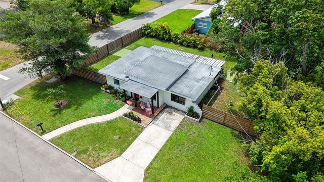 1301 6TH STREET W, Palmetto, FL 34221