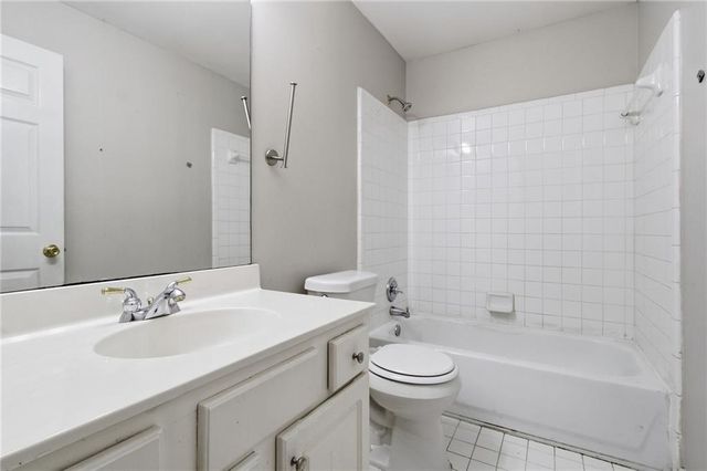 2900 Stonecrest Point, Conyers, GA 30094
