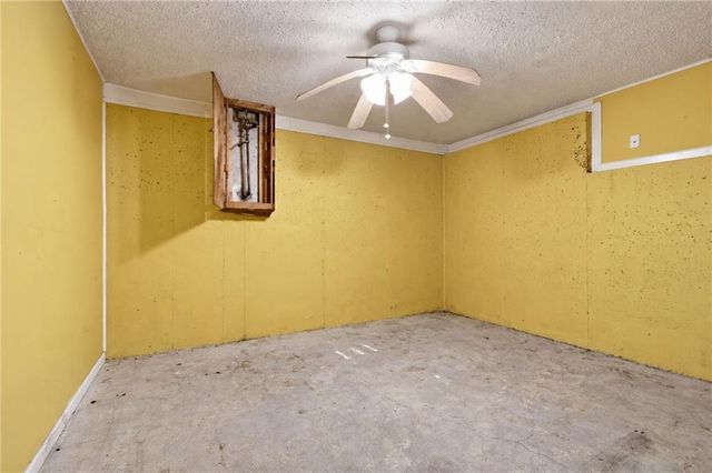 2900 Stonecrest Point, Conyers, GA 30094