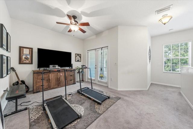 9606 ROYCE DRIVE, Tampa, FL 33626