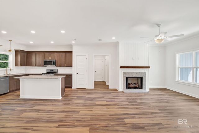 8760 Floyd Crabtree Way, Semmes, AL 36575