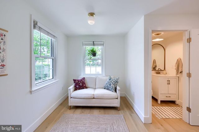 946 SALISBURY CT, Lancaster, PA 17601