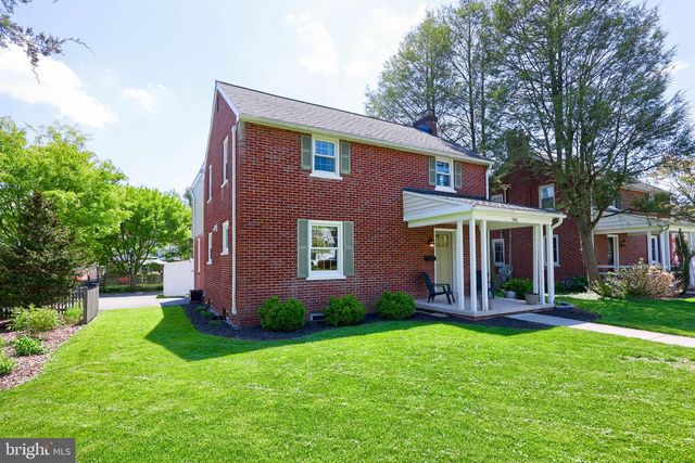 946 SALISBURY CT, Lancaster, PA 17601