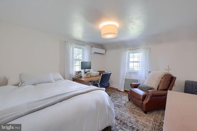 946 SALISBURY CT, Lancaster, PA 17601