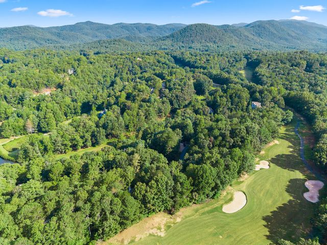 312 Dach Bruecke Gasse, Helen, GA 30545