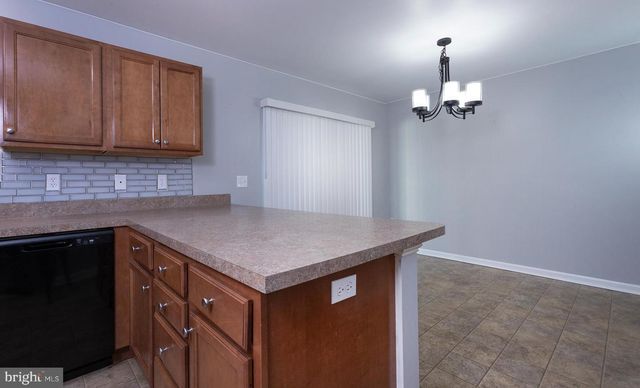 1781 LAKESIDE DR, Middletown, PA 17057