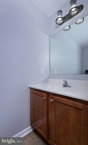 1781 LAKESIDE DR, Middletown, PA 17057