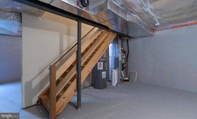 1781 LAKESIDE DR, Middletown, PA 17057