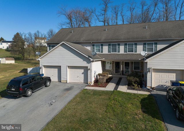 1781 LAKESIDE DR, Middletown, PA 17057
