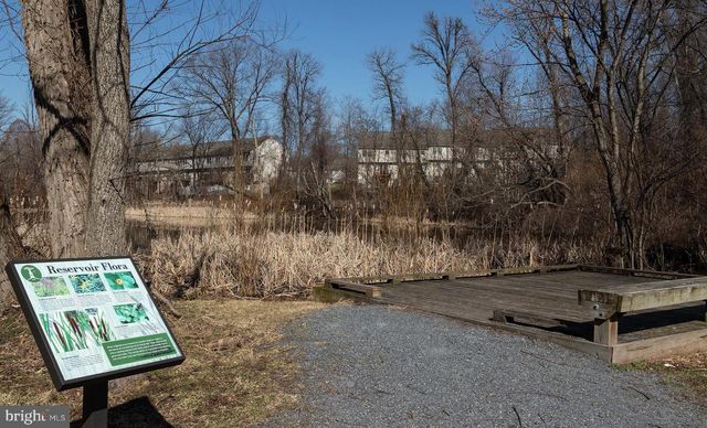 1781 LAKESIDE DR, Middletown, PA 17057