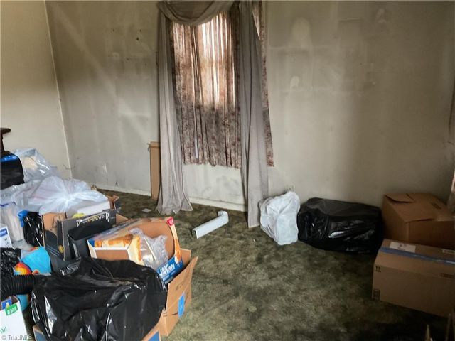 942 Boone Valley Road, Whitsett, NC 27377