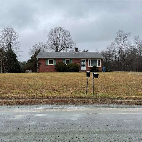 942 Boone Valley Road, Whitsett, NC 27377