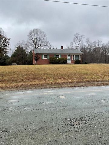 942 Boone Valley Road, Whitsett, NC 27377