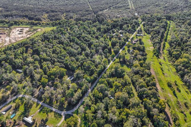 1157 County Road 143, Liberty, TX 77575