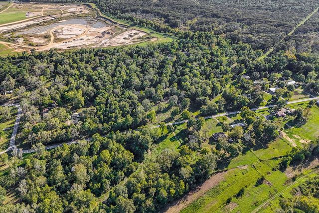 1157 County Road 143, Liberty, TX 77575