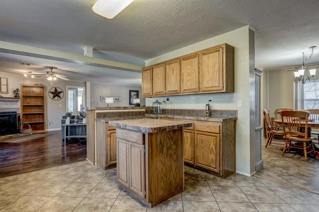 208 E 116th Street, Perkins, OK 74059