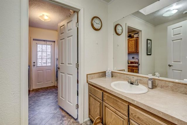 208 E 116th Street, Perkins, OK 74059