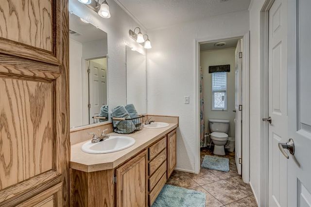 208 E 116th Street, Perkins, OK 74059