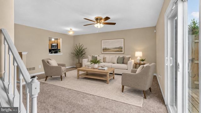 1117 OLD FORGE RD, New Castle, DE 19720