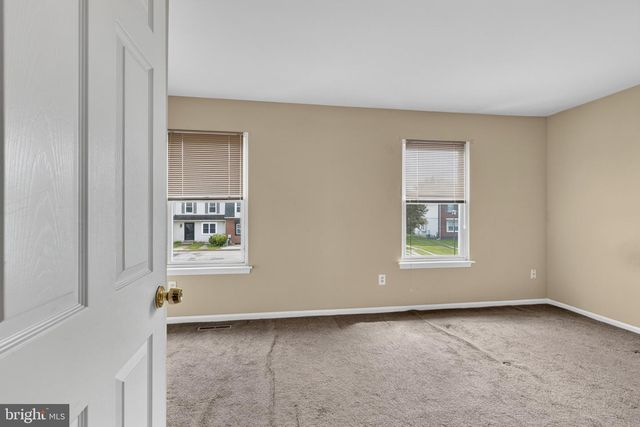 1117 OLD FORGE RD, New Castle, DE 19720