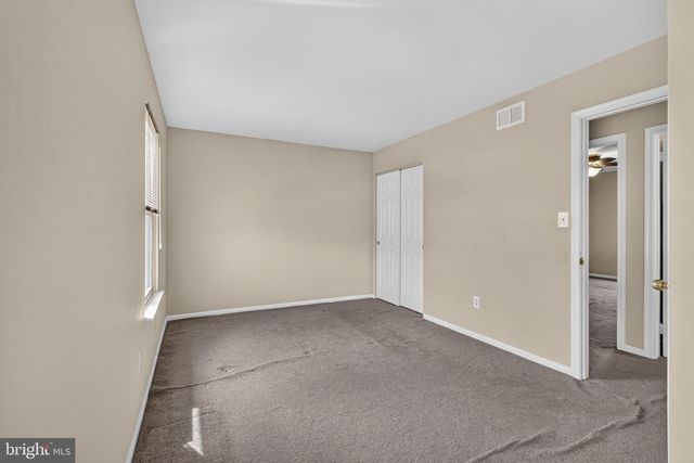 1117 OLD FORGE RD, New Castle, DE 19720
