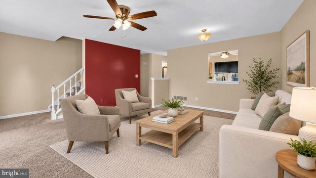 1117 OLD FORGE RD, New Castle, DE 19720