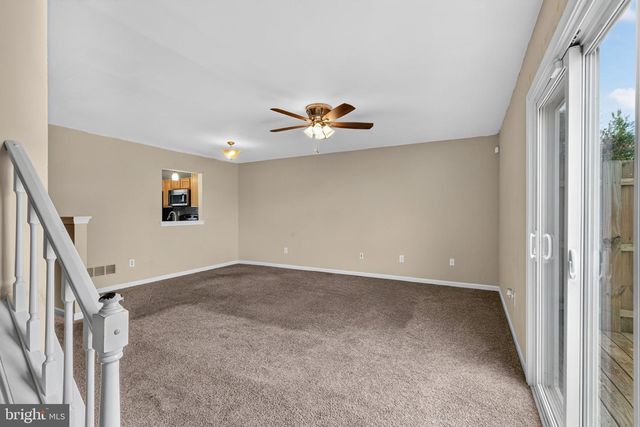 1117 OLD FORGE RD, New Castle, DE 19720