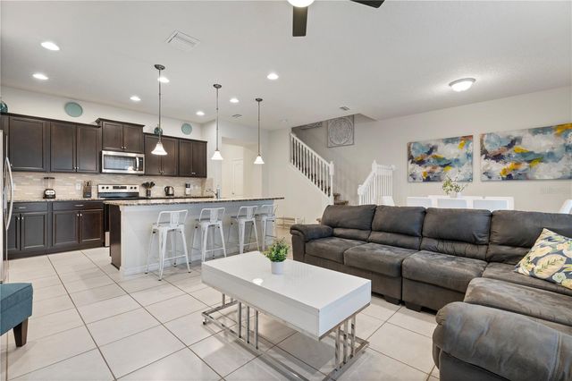 2428 DUBAI STREET, Kissimmee, FL 34747